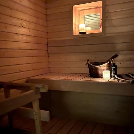 Luxury With Private Sauna Free Parking Apartment